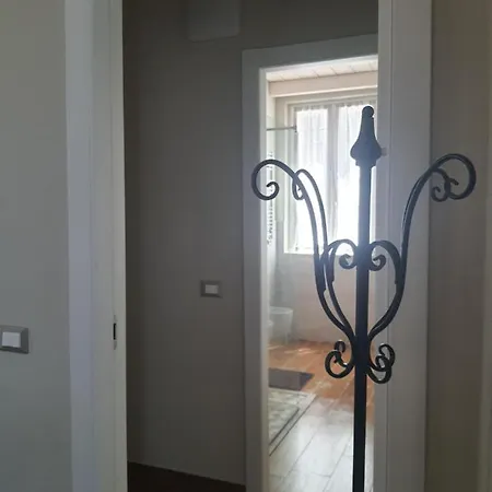 アパート Alloggi Di Porta Po